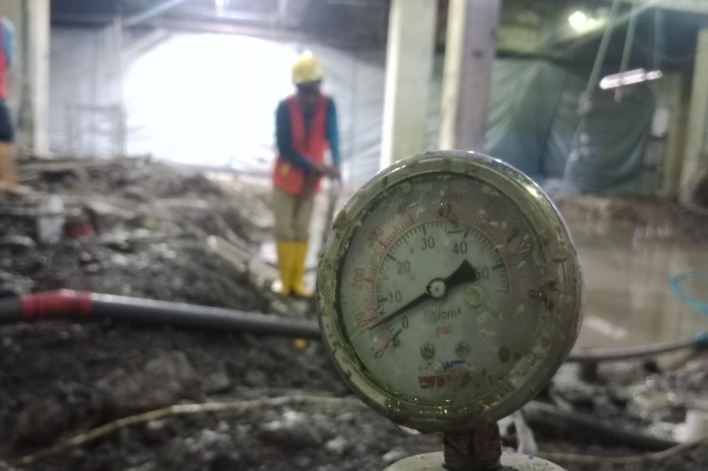 injeksi semen grouting arcon radian abadi