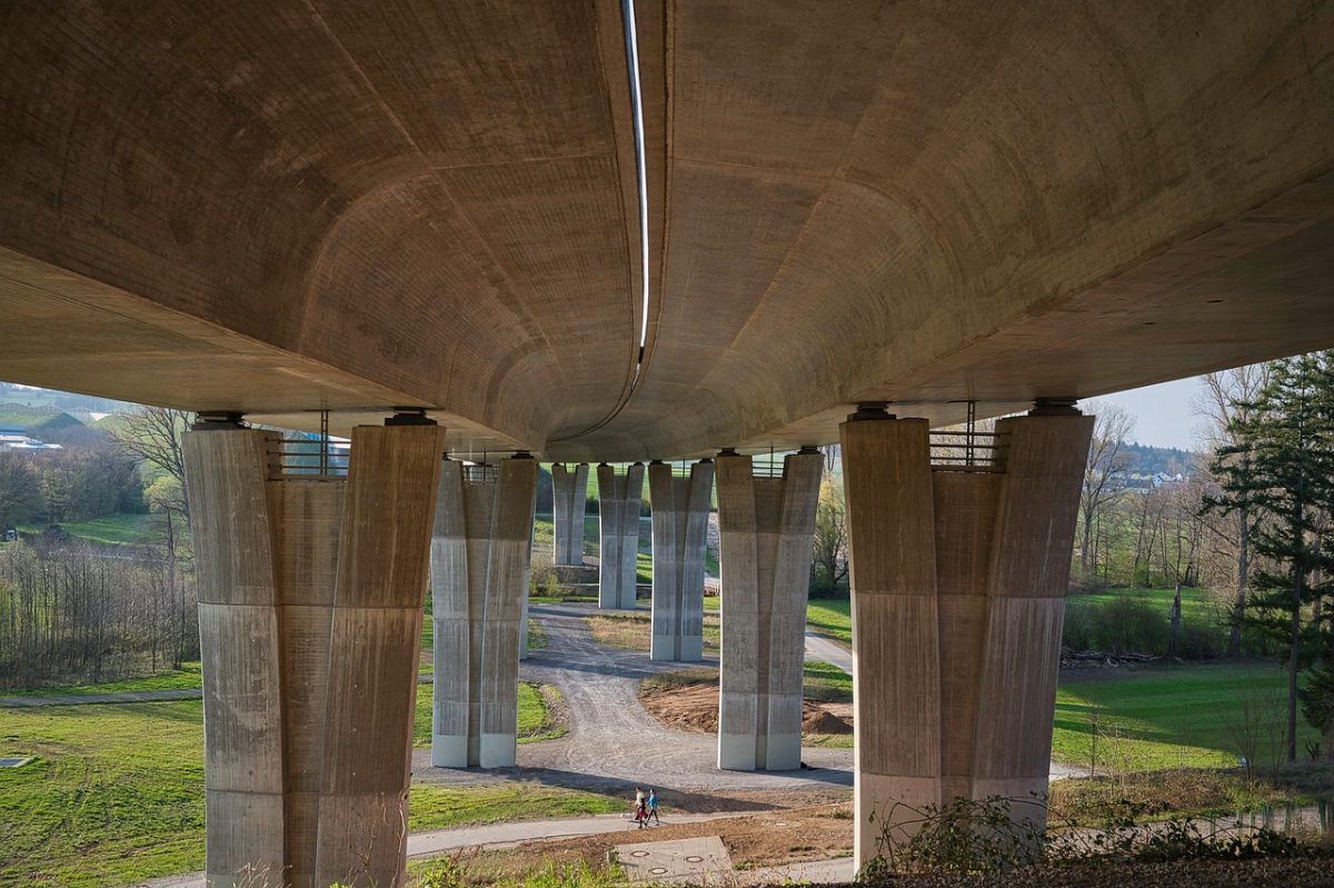 jembatan penguatan struktur arcon radian